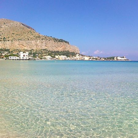 Villa Antigone Holiday House Mondello Zimmer foto
